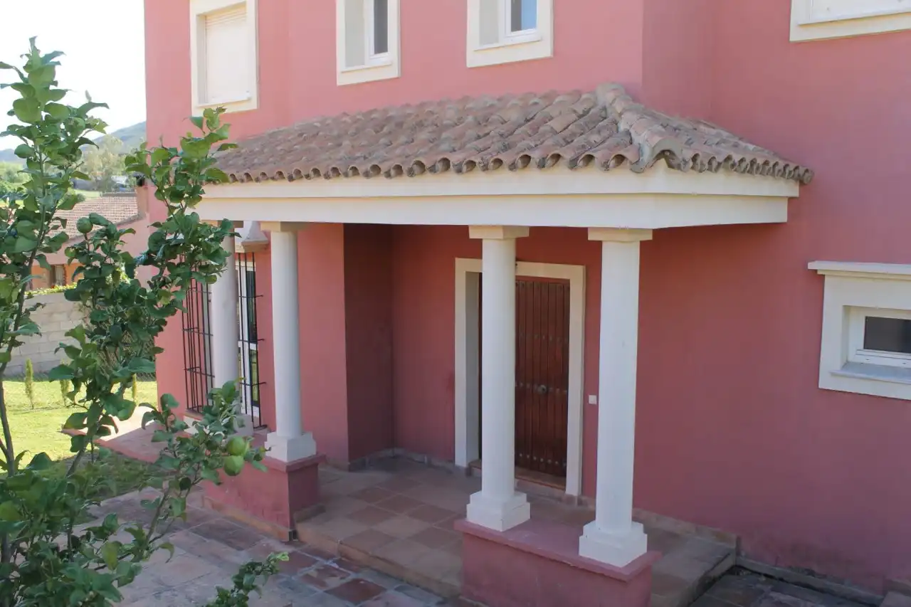 Houses for sale in La Línea de la Concepción  with Private garden, Terrace and Swimming Pool