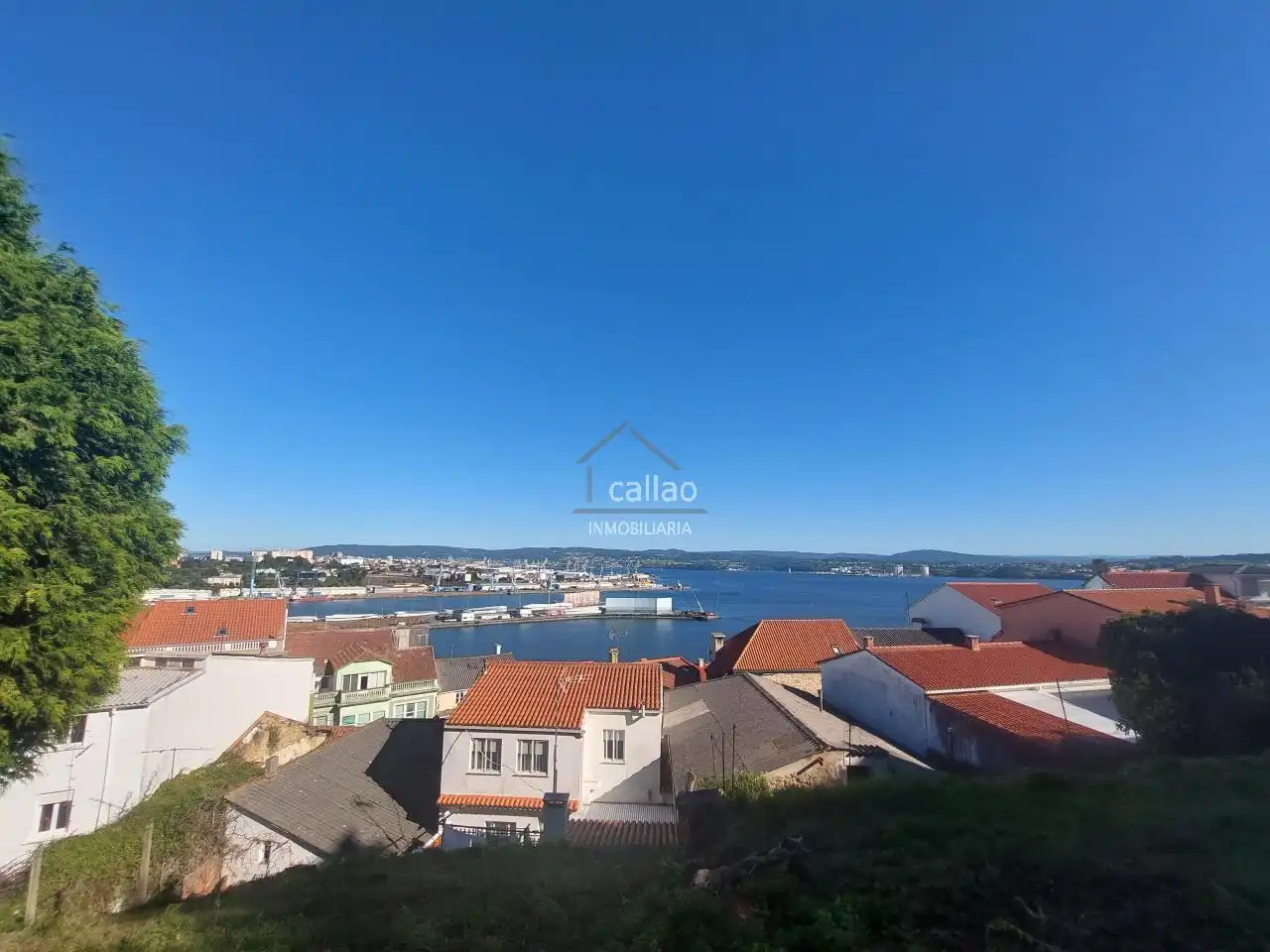 Houses for sale in Ferrol  with Private garden