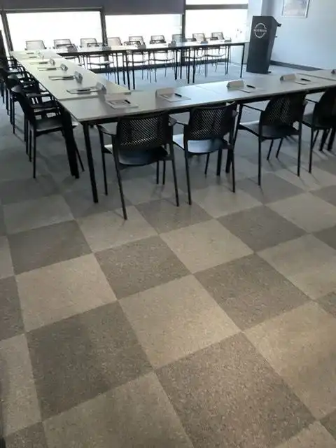 Oficina de lloguer en L'Hospitalet de Llobregat amb Aire condicionat, Calefacció i Terrassa