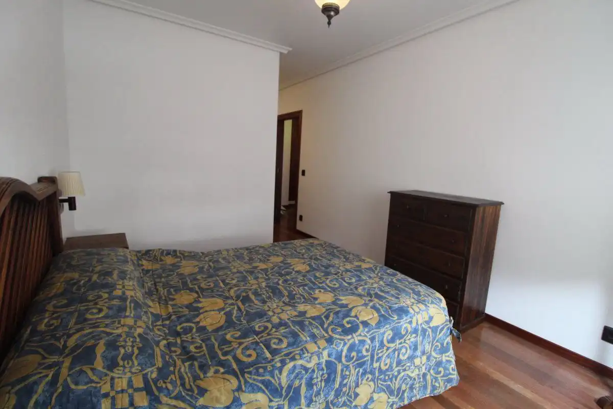 Wohnung zur Miete in MARQUES DE PIDAL, Parque San Francisco - Uría