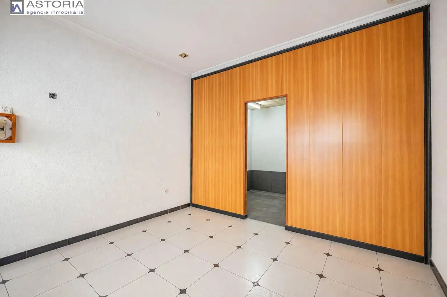Local comercial en venda a Calle Tórtola 31, imagen 4