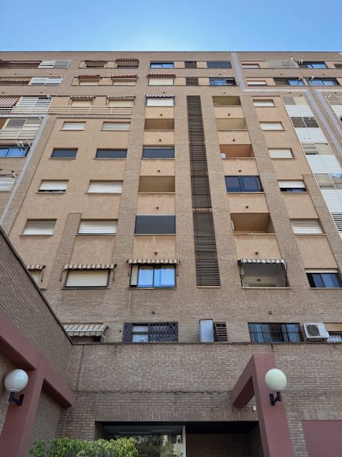 Vista exterior de Pis en venda en  Valencia Capital amb Aire condicionat, Calefacció i Forn