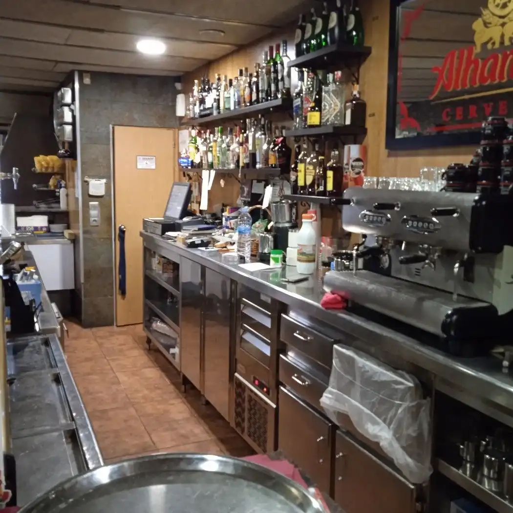 Business premises for transfer in Joan Prim, imagen 7