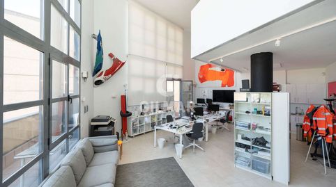 Exclusivo Dúplex en Rejas, San Blas  Madrid Versatilidad y Estilo en un Espacio ÚnicoDescubre este fabuloso loft dúplex situado en