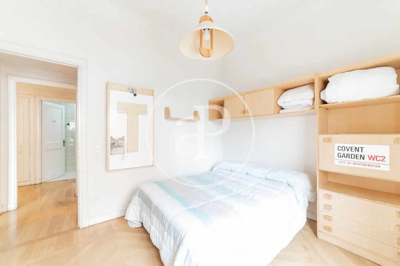 Habitación de Piso en venta en Madrid con Calefacción, Terraza y Trastero