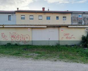 Aparcament de Nau industrial en venda en Torrelavega 