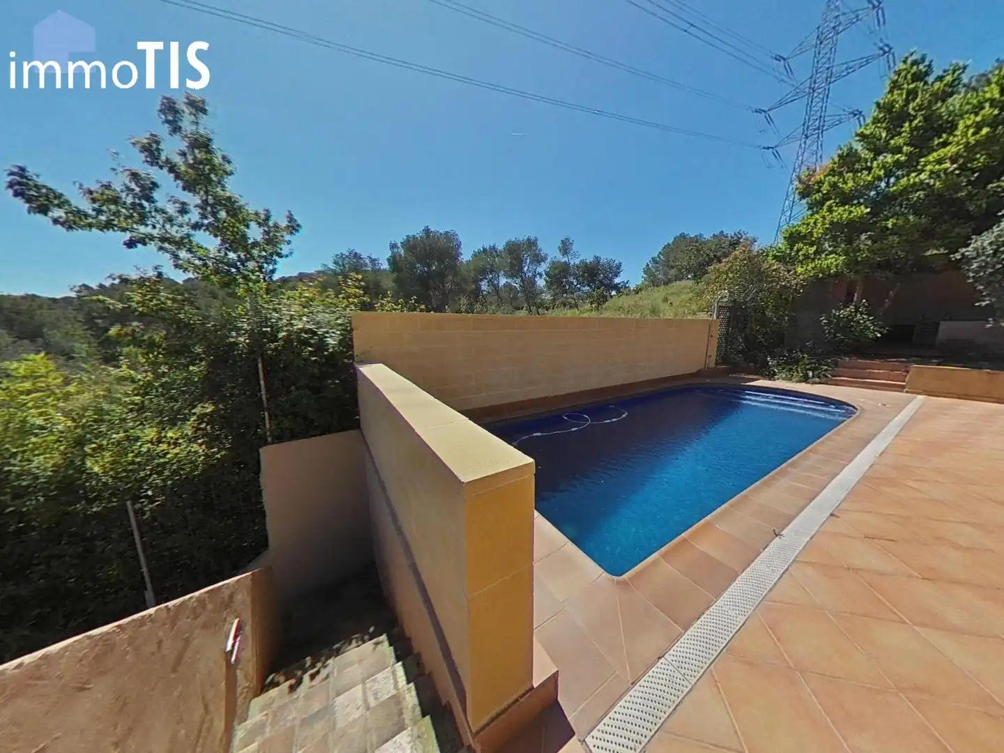 Piscina de Casa o xalet en venda en Cubelles amb Aire condicionat, Jardí privat i Terrassa