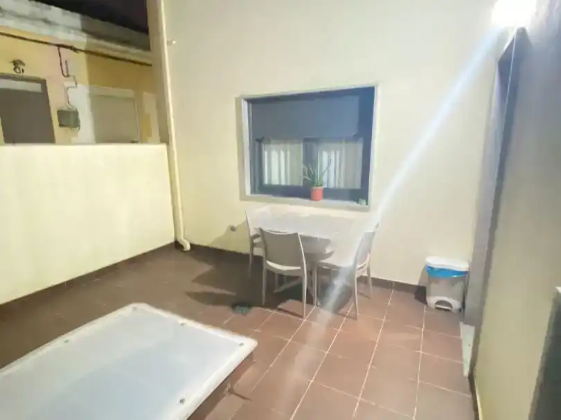 Flat for rent in Vigo   with Parquet flooring, Storage room and Furnished
