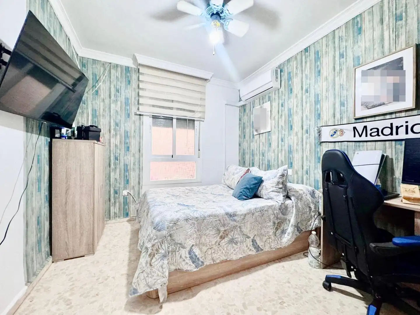 Habitación de Piso en venta en Málaga con Aire acondicionado, Terraza y Trastero