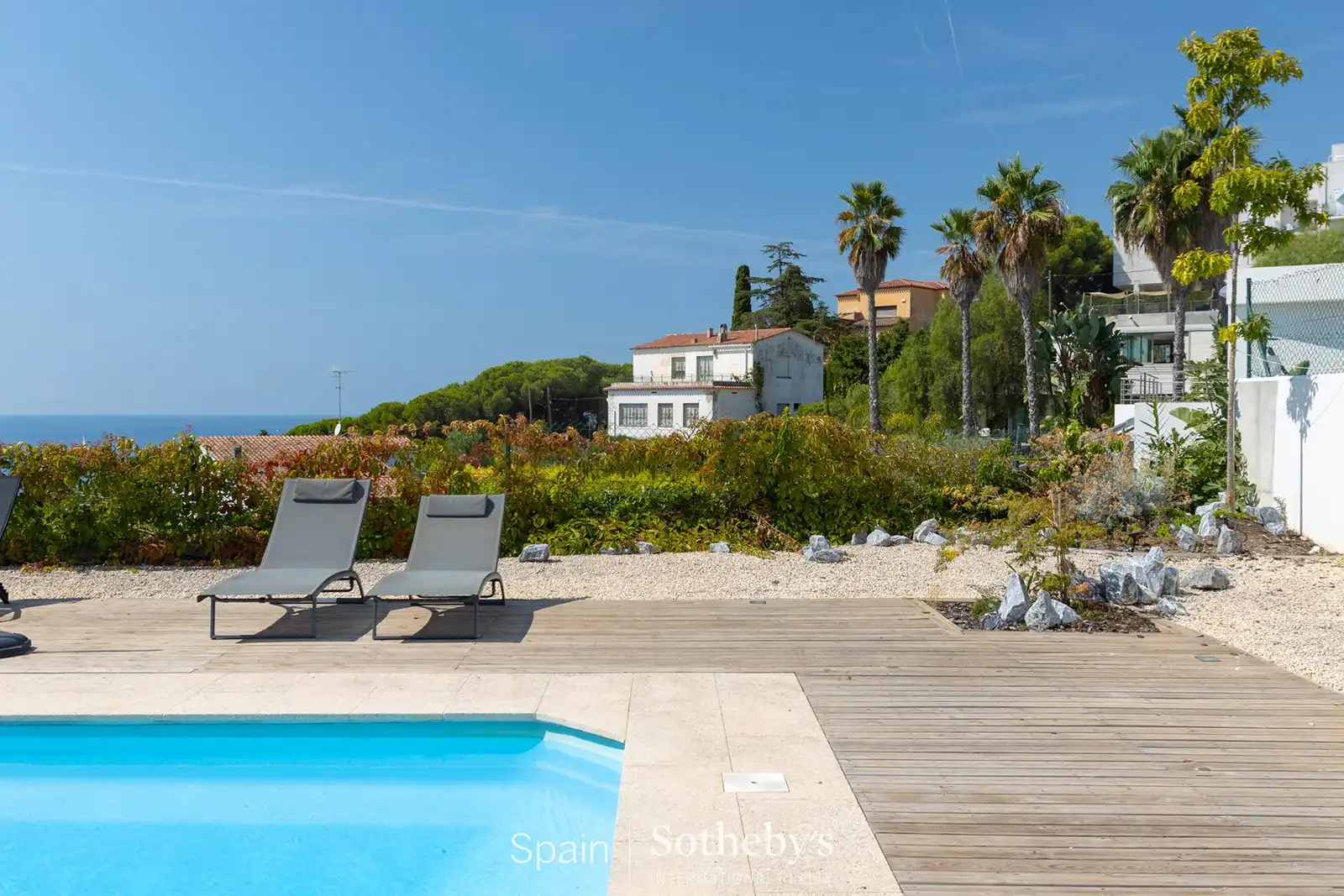 Piscina de Casa o xalet en venda en Arenys de Mar amb Aire condicionat, Calefacció i Jardí privat