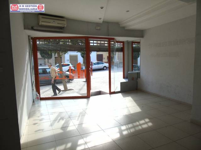 Local comercial en Alquiler en Alcázar de San Juan