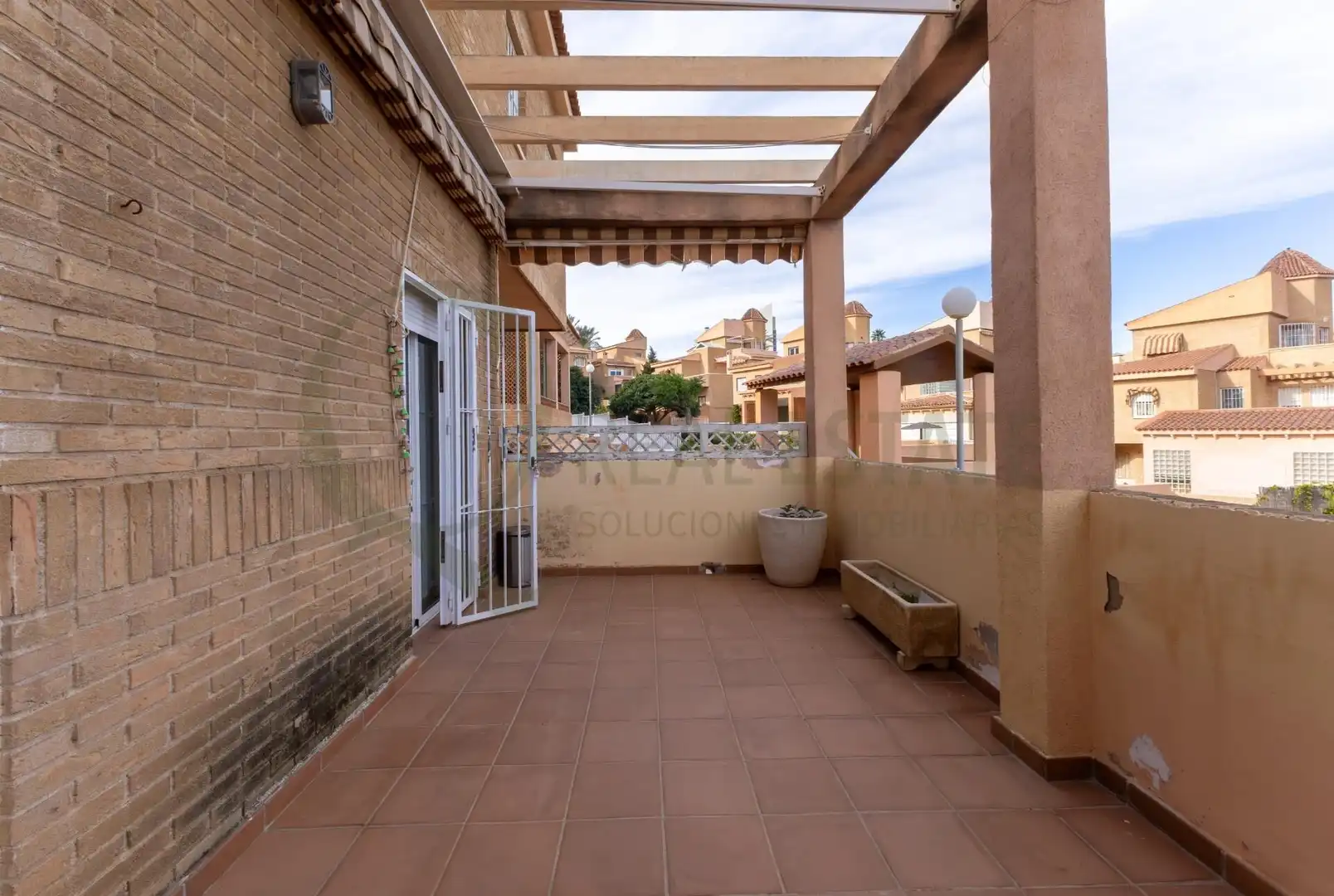 Terraza de Casa o chalet en venta en Alicante / Alacant con Jardín privado, Terraza y Trastero