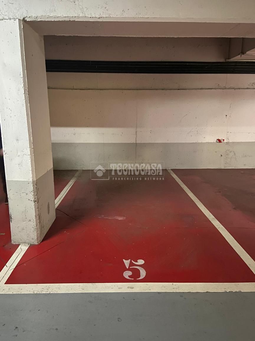 Parking of Garage for sale in  Madrid Capital