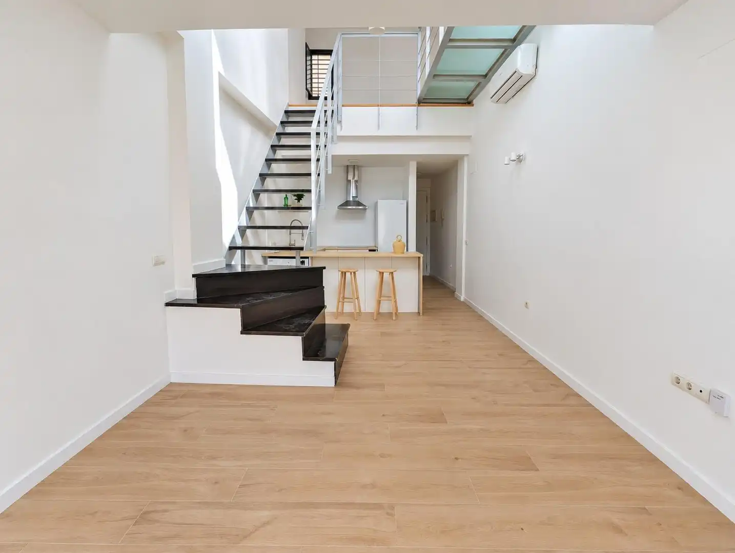 Duplex con terrazza in vendita a Sanlúcar la Mayor, imagen 3