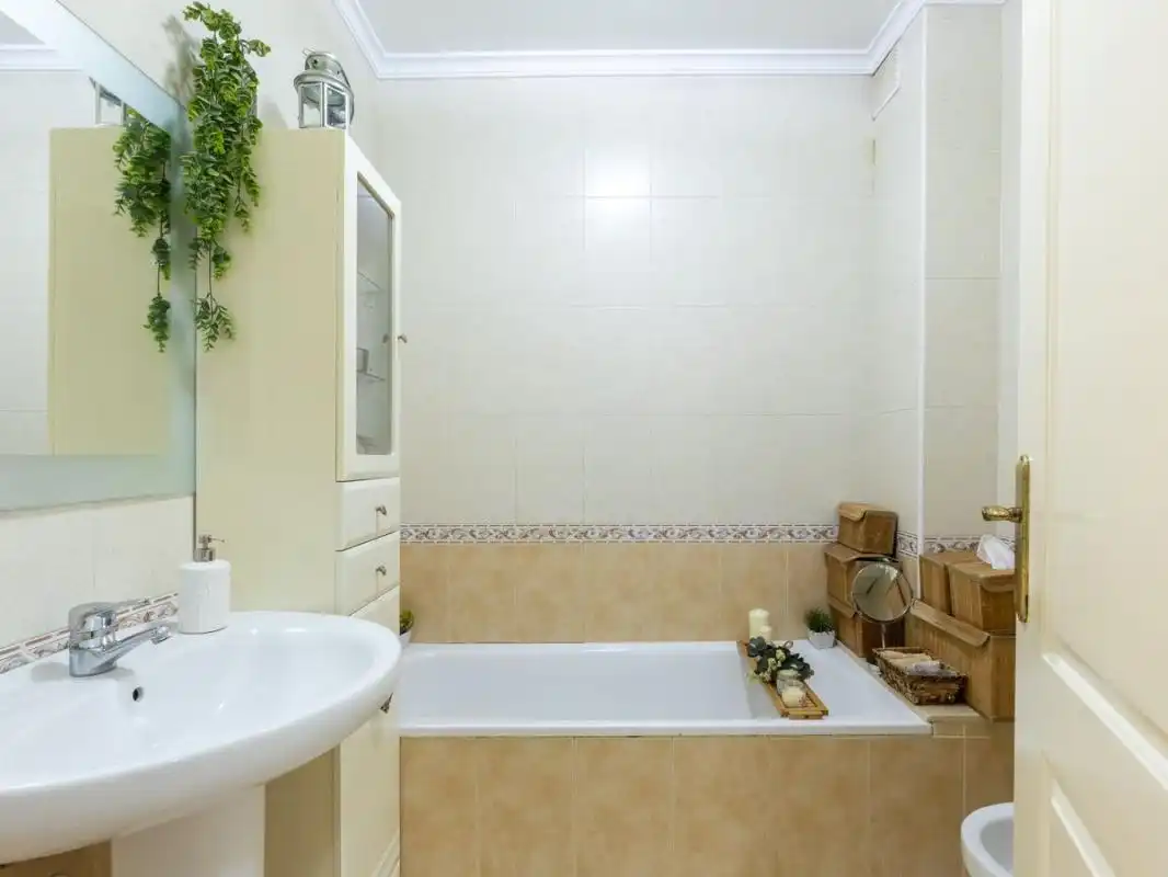 Casa a schiera con terrazza in vendita a Carrer Cefal, imagen 23