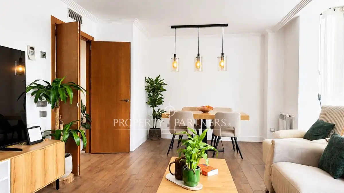 Apartment with pool for sale in Avenida de los Prunos, imagen 6