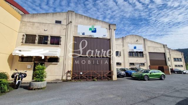 Nave industrial en Venta en Bedia