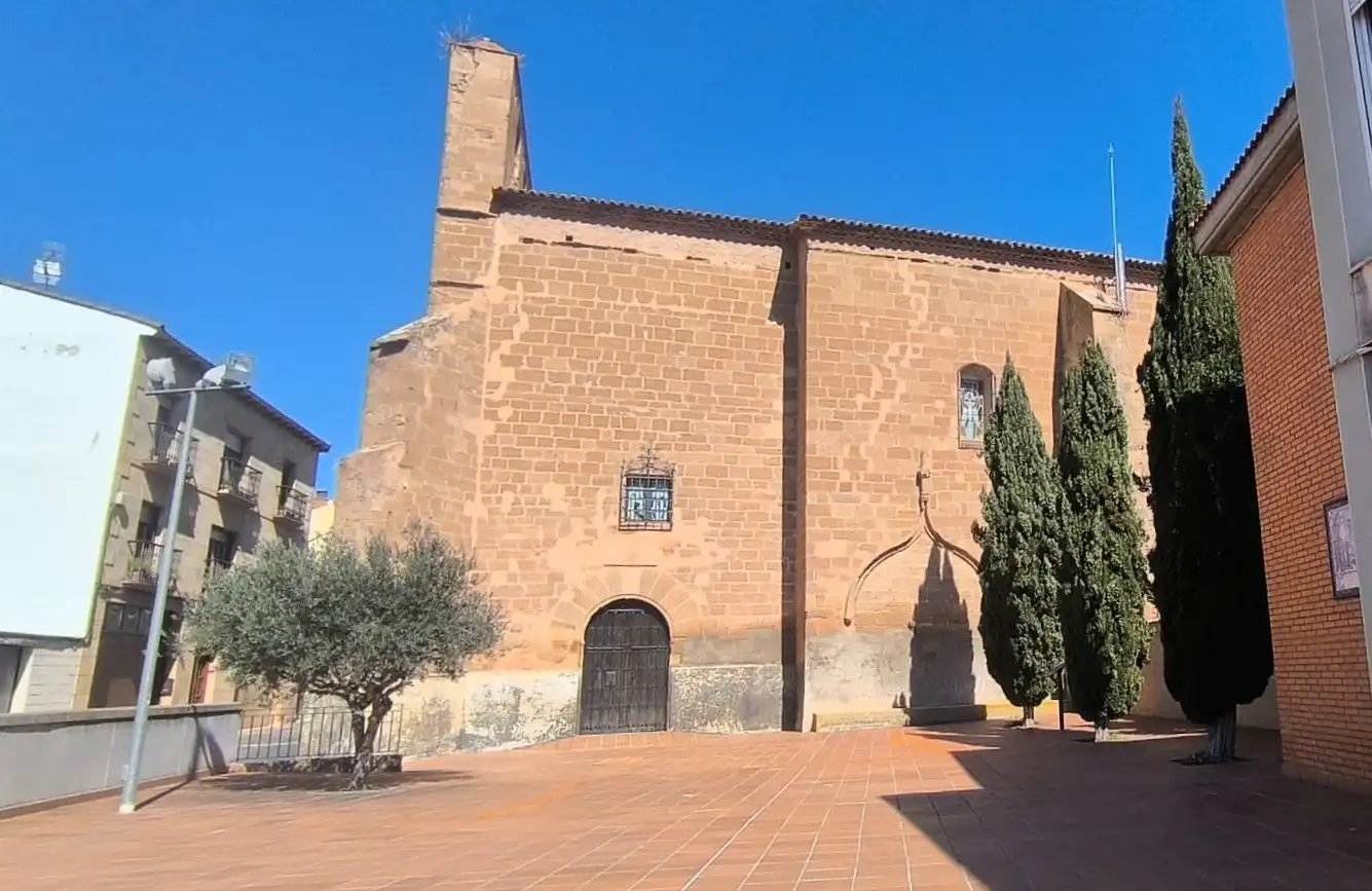 Vista exterior de Finca rústica en venda en El Villar de Arnedo amb Jardí privat, Terrassa i Traster