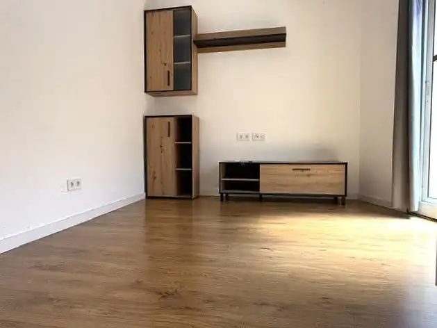 Sala d'estar de Pis en venda en Sant Boi de Llobregat amb Aire condicionat, Calefacció i Parquet