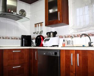 Kitchen of Single-family semi-detached for sale in  Córdoba Capital  with Air Conditioner, Heating and Parquet flooring