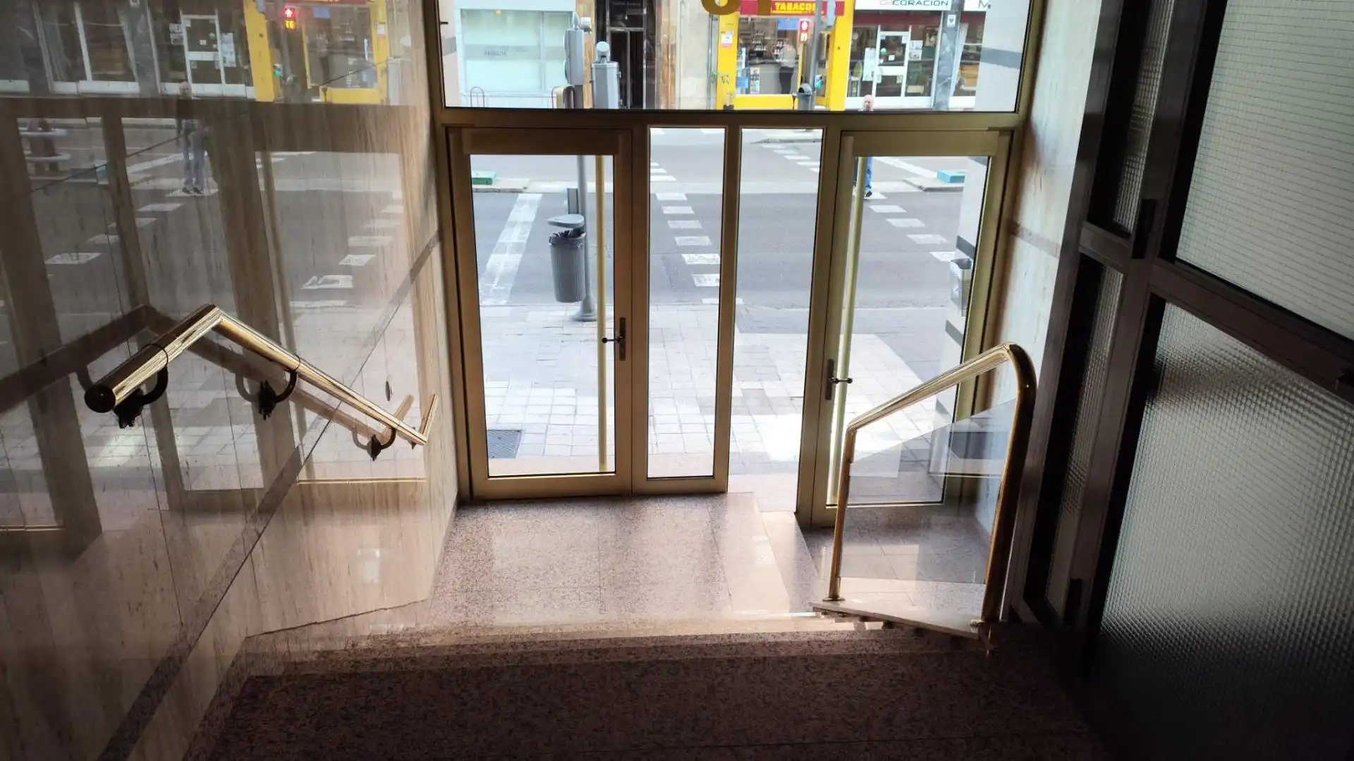 Piso de alquiler en Palencia con Parquet