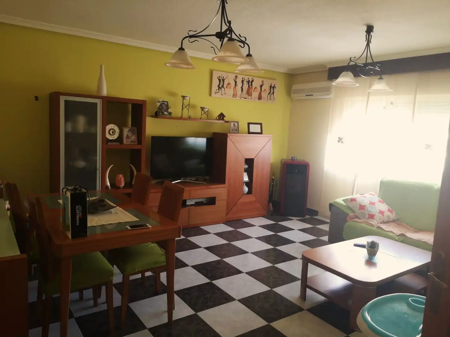 Sala de estar de Piso en venta en Mondéjar con Aire acondicionado y Calefacción