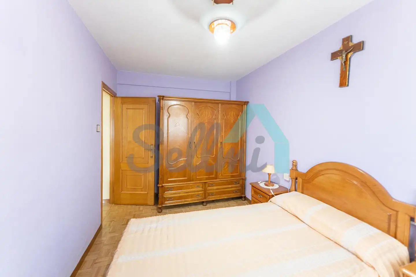Dormitori de Pis en venda en Avilés amb Calefacció, Parquet i Terrassa