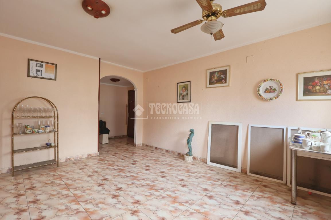 Living room of Flat for sale in Sagunto / Sagunt  with Terrace and Balcony