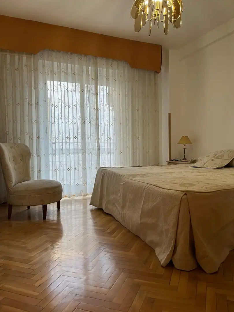 Bedroom of Flat for rent in Madrid  with Air Conditioner, Heating and Parquet flooring