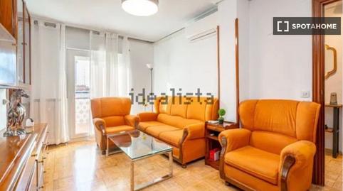 Foto 3 de Apartament per a compartir a Fuente del Berro, Madrid