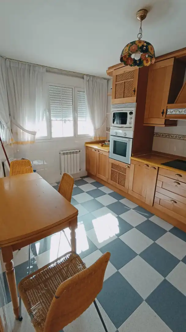 Cocina de Casa adosada en venta en Villaviciosa de Odón con Calefacción, Jardín privado y Parquet
