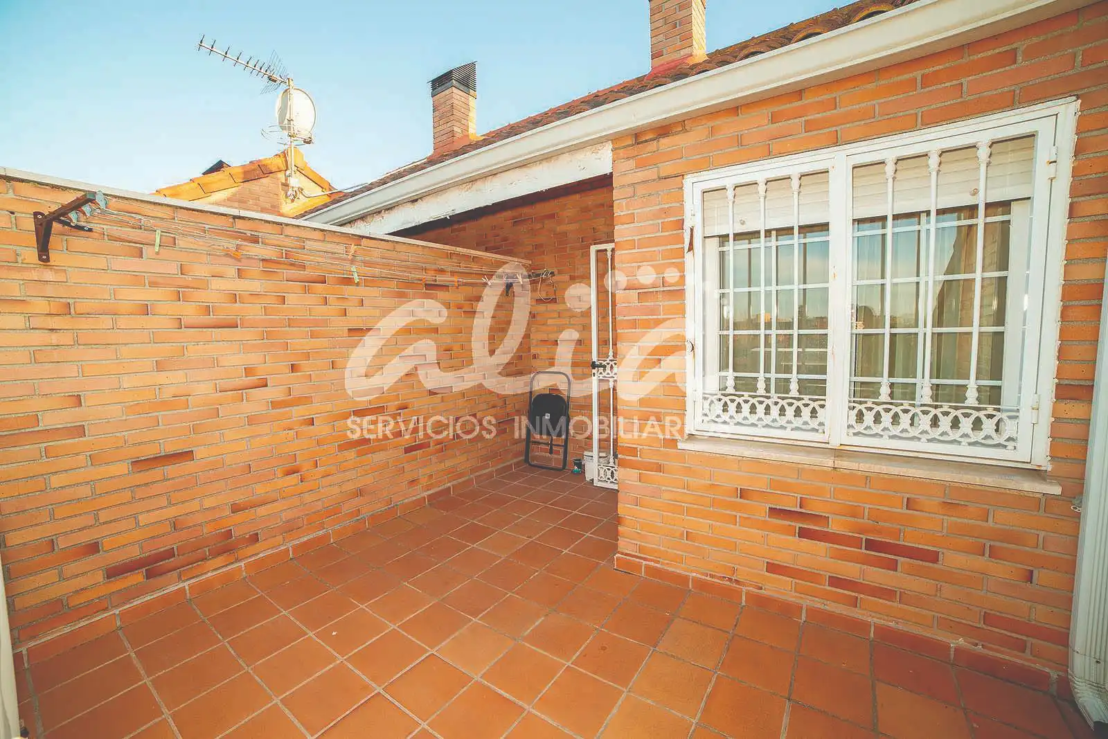 Terrace of Detached homes for sale in Pinto  with Air Conditioner, Heating and Terrace