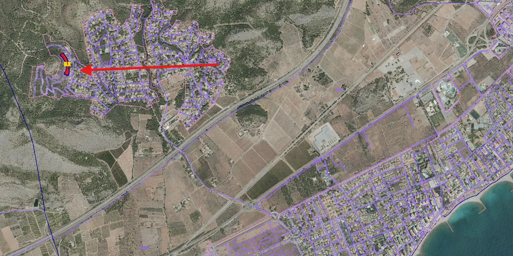 Terreno residencial en venta en Carrer Teulains 385, imagen 4