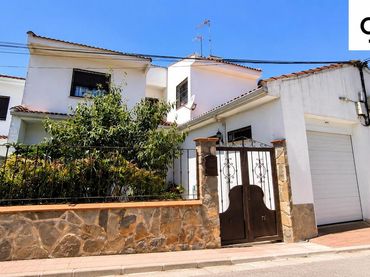 Terraced house with garden for sale in Horcajo de Santiago