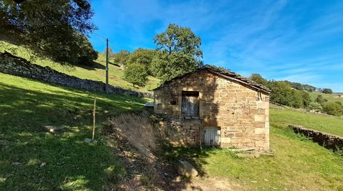 Foto 4 de Finca rústica en venta en San Pedro del Romeral, Cantabria