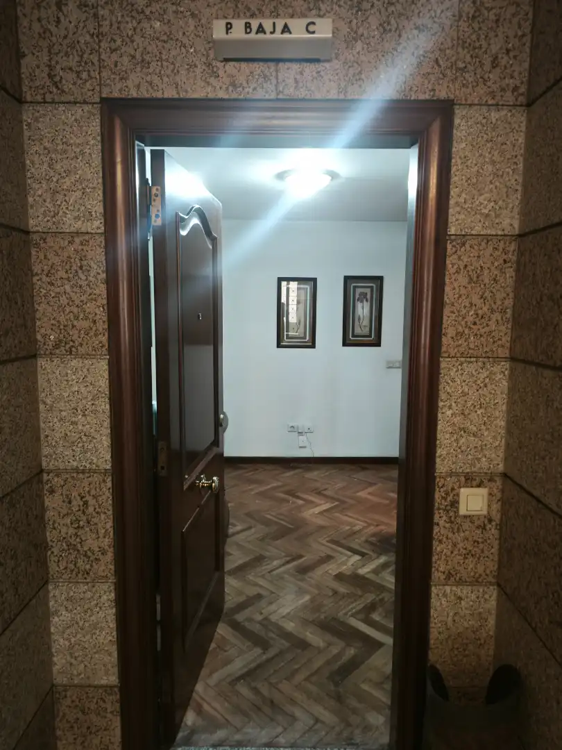 Planta baja en venta en A Coruña Capital  con Parquet, Terraza y Horno