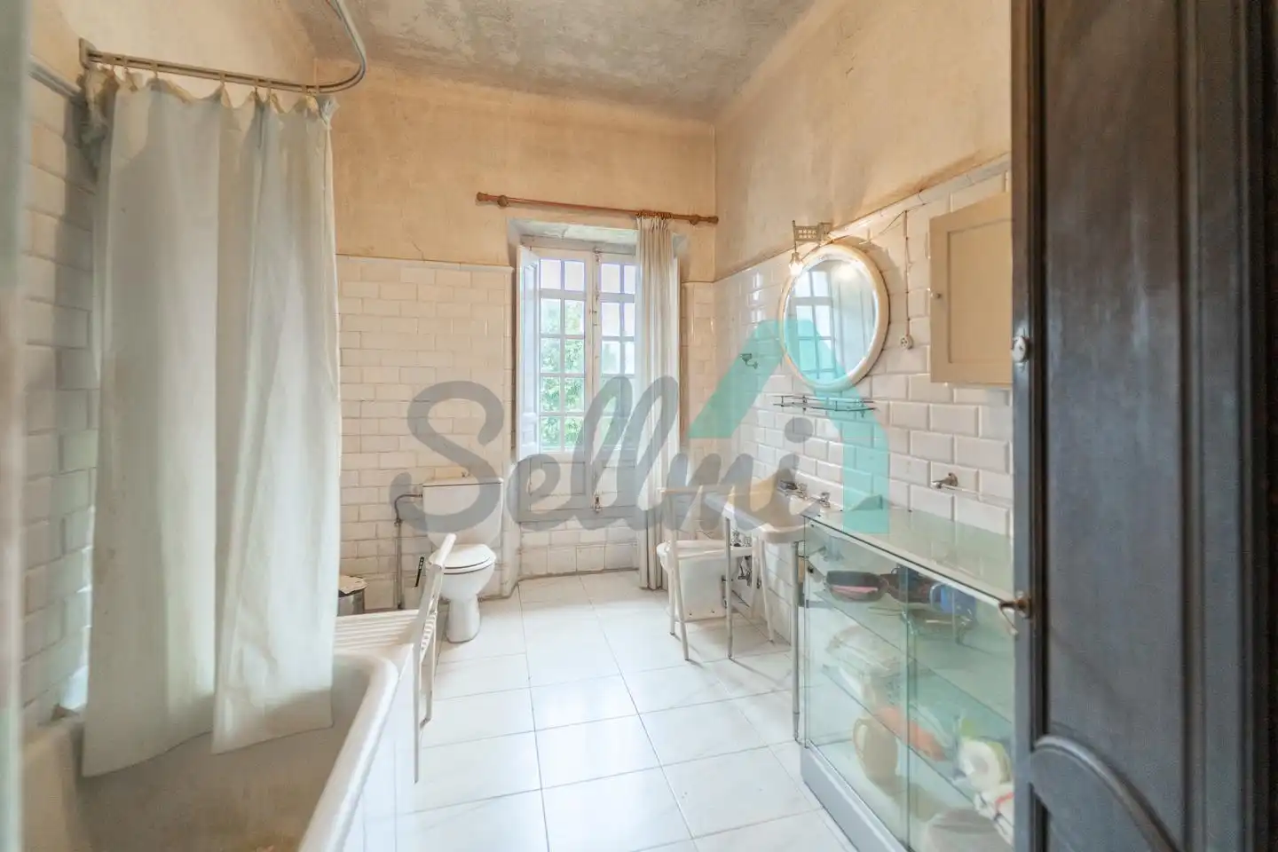 Bany de Casa o xalet en venda en Piloña amb Jardí privat, Parquet i Terrassa