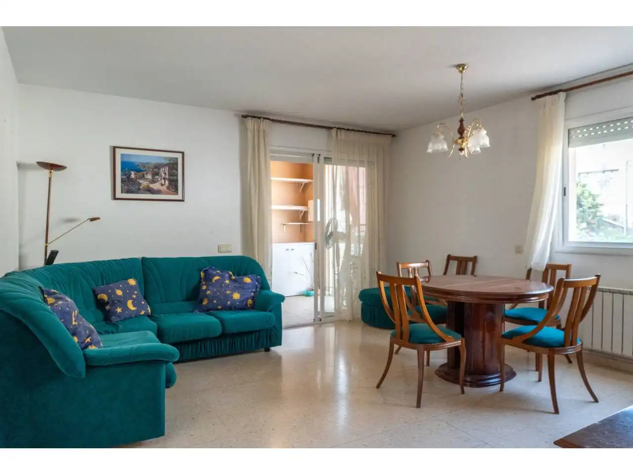 Sala de estar de Piso en venta en Sant Martí de Tous con Calefacción y Amueblado