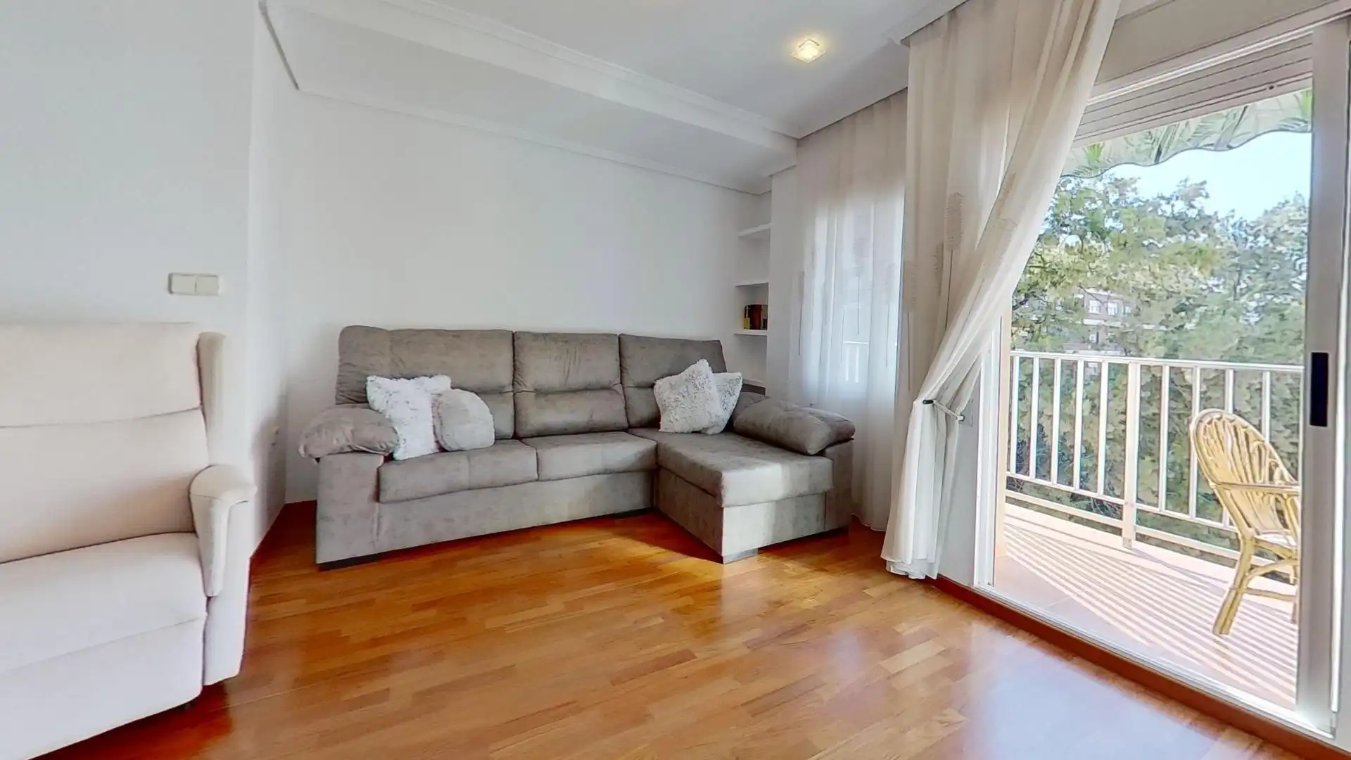 Flat for rent in ABEN AL ABBAR, 18, Albors