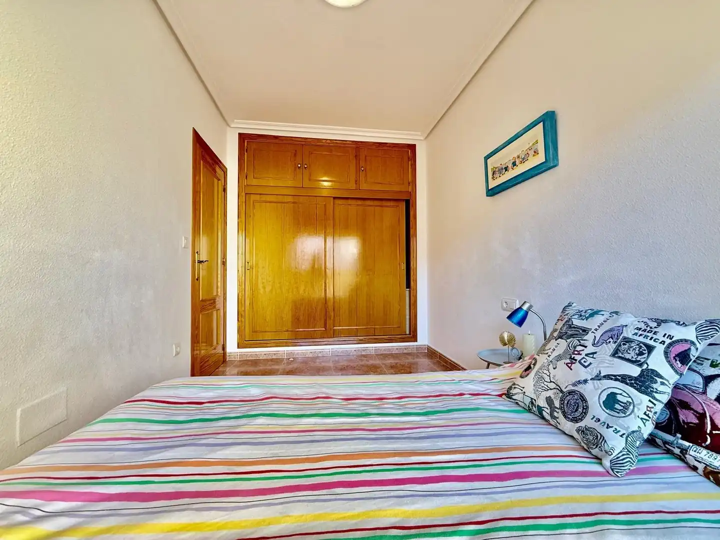 Habitación de Casa adosada en venta en Pilar de la Horadada con Aire acondicionado, Calefacción y Jardín privado