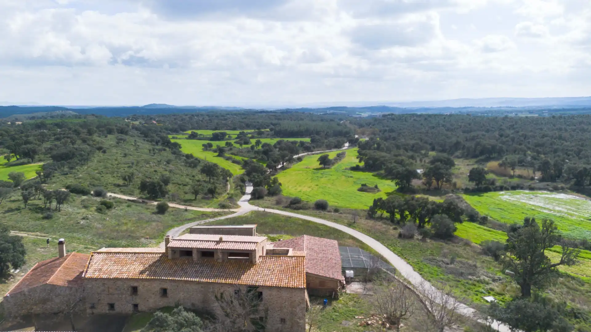 Finca rústica en venta en Capmany con Calefacción, Jardín privado y Terraza