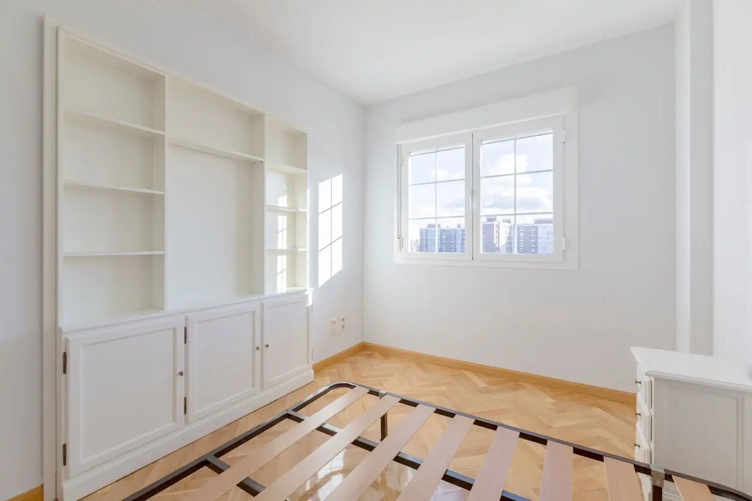 Bedroom of Flat for rent in Hortaleza