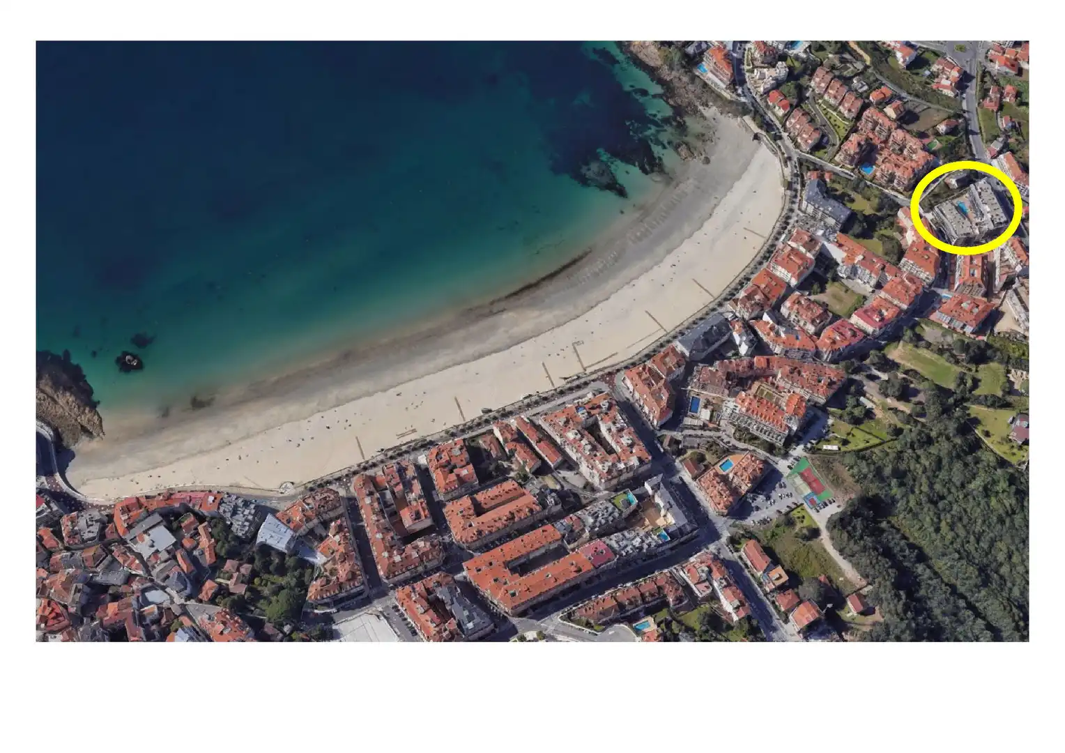 Vista exterior de Apartament en venda en Sanxenxo amb Calefacció, Parquet i Terrassa
