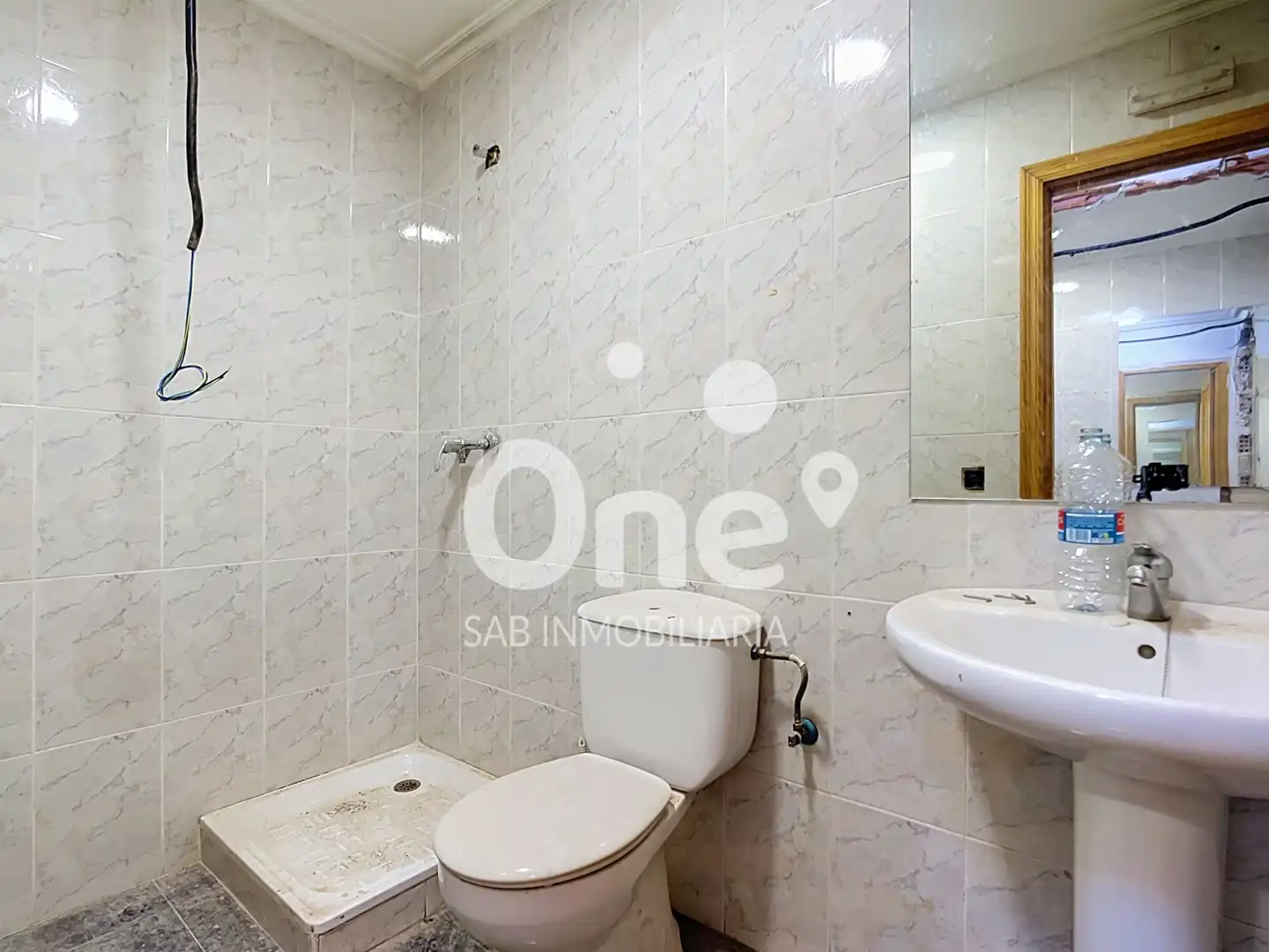Baño de Local en venta en Mislata