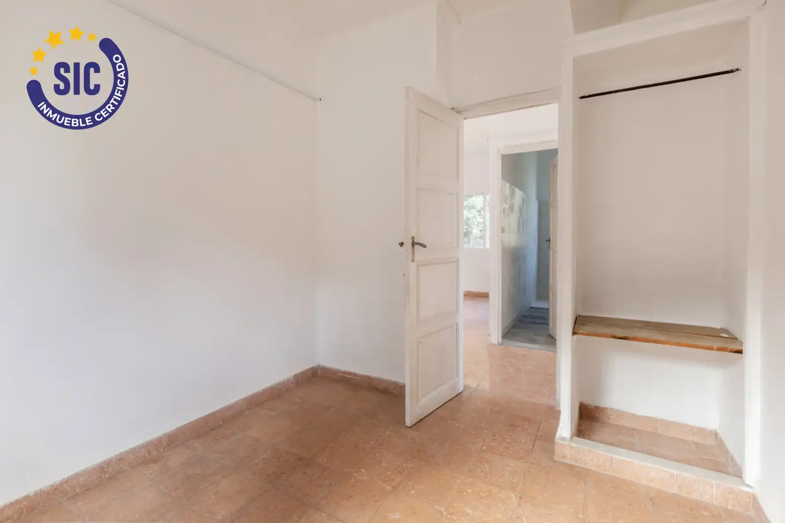 Haus oder Chalet zum Verkauf in Serra mit Privatgarten und Terrasse