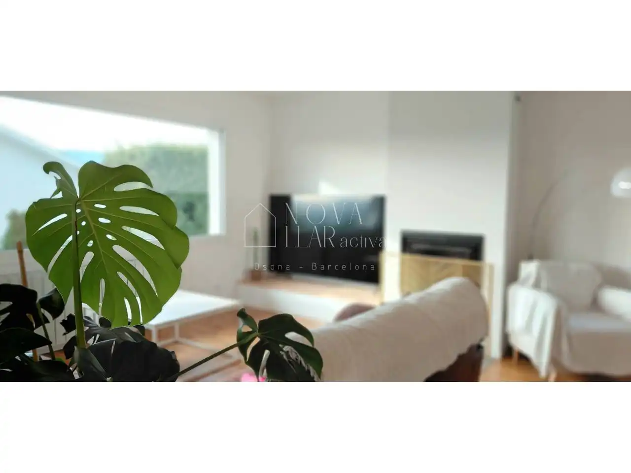 Sala de estar de Casa o chalet en venta en Seva con Aire acondicionado, Calefacción y Jardín privado
