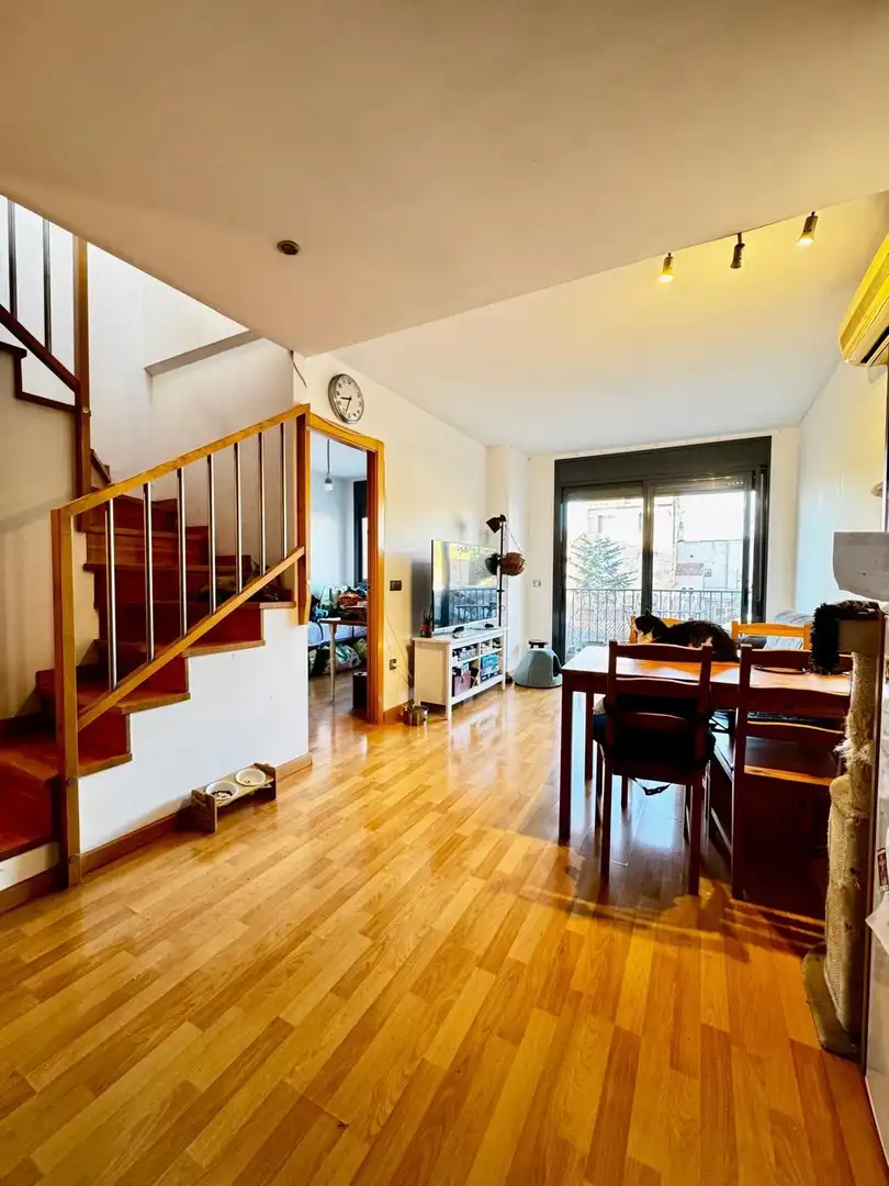 Piso con terraza en venta en Centre, imagen 4