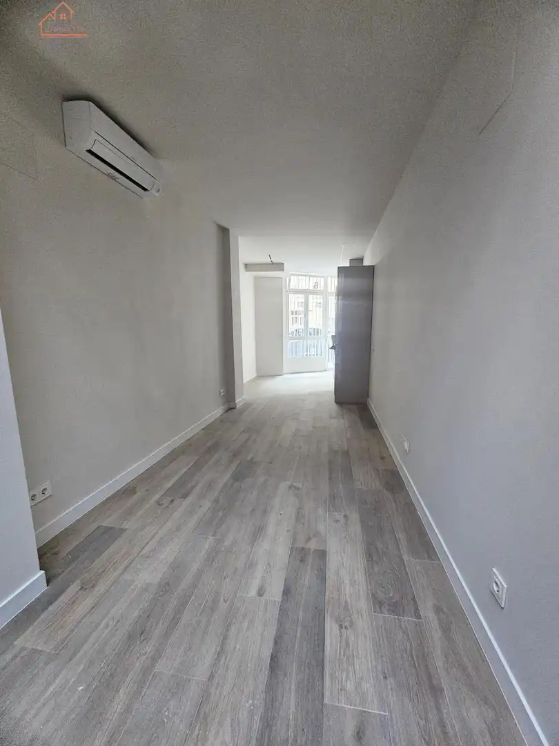 Flat for rent in Calle Espinar, Vista Alegre