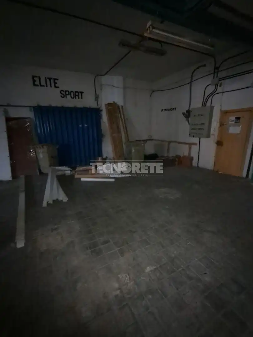 Local comercial en venda a Puente de Vallecas, imagen 17