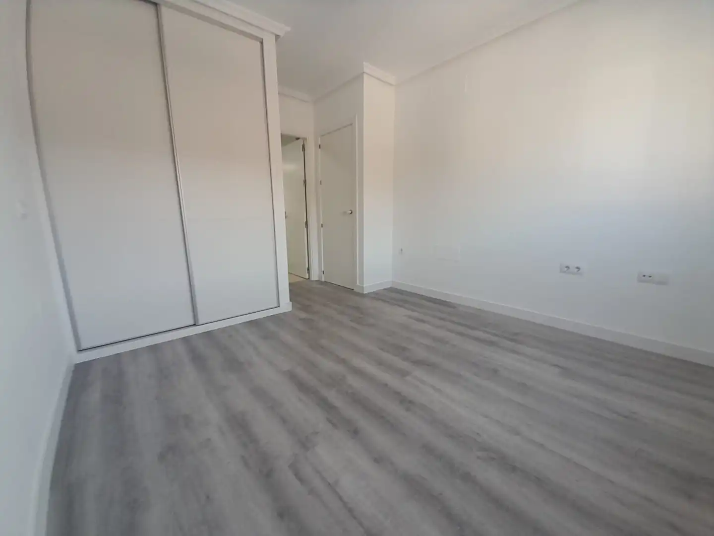 Dormitori de Casa o xalet en venda en Puertollano amb Calefacció, Terrassa i Traster